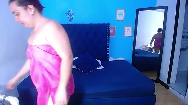 kinky redhead18 online show from 12-13-25, 07:53