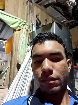 Snapshot of Reynold2608 chatting on 11-28-25, 01:08 Reynold2608 online show from 11-28-25, 01:08