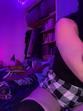 Snapshot of Nina-Chick777 chatting on 06-15-26, 02:36 Nina-Chick777 online show from 06-15-26, 02:36