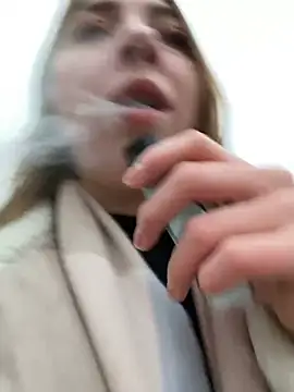 Sunny   Bunny online show from 12-28-24, 12:45