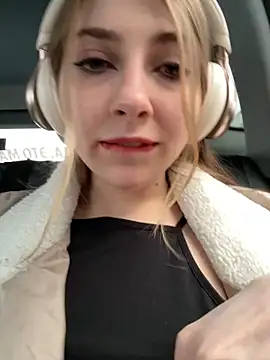 Sunny   Bunny online show from 01-21-25, 11:13