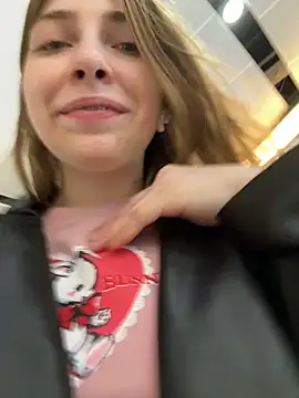 Sunny   Bunny online show from 02-28-25, 05:15