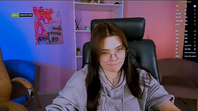 pure radiance1 online show from 02-05-25, 12:49