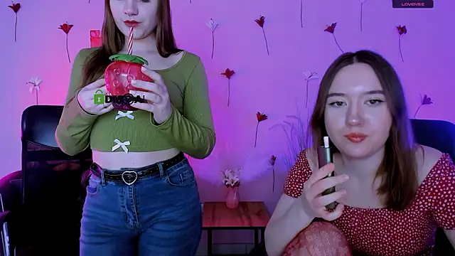 Snapshot of pure_radiance1 chatting on 02-18-26, 10:11 pure radiance1 online show from 02-18-26, 10:11