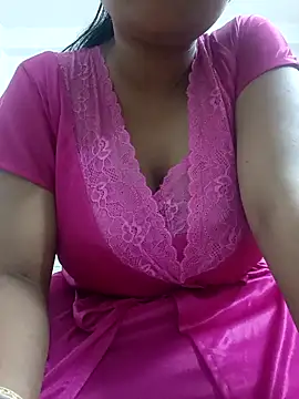 Snapshot of Priya_2222 chatting on 03-14-26, 06:02 Priya 2222 online show from 03-14-26, 06:02