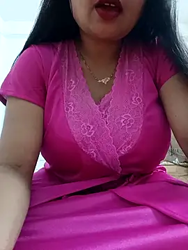 Snapshot of Priya_2222 chatting on 03-17-26, 06:55 Priya 2222 online show from 03-17-26, 06:55