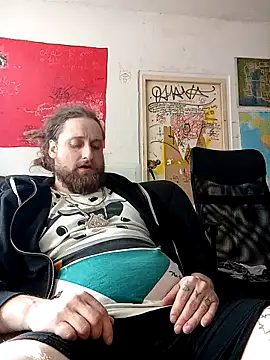 Ozomitro online show from 02-28-25, 01:47