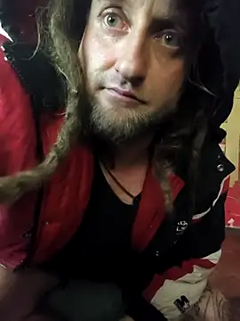 Ozomitro online show from 09-17-25, 03:14