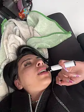 Hilary pinkk online show from 02-01-26, 10:08