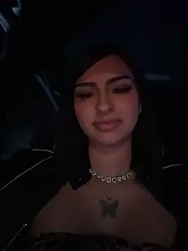 Hilary pinkk online show from 04-10-26, 12:16