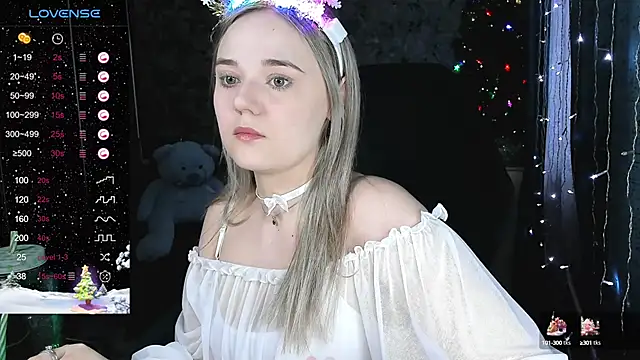 Your small bunny online show from 12-25-24, 03:08