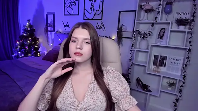 Snapshot of BellaSweetHeart chatting on 12-11-24, 03:05 BellaSweetHeart online show from 12-11-24, 03:05