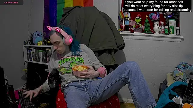 tallnerdyguy online show from 02-17-25, 02:20