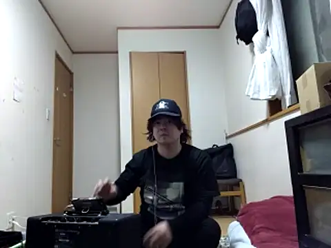 Snapshot of SAITO-YASUYUKI7 chatting on 02-21-25, 01:44 SAITO-YASUYUKI7 online show from 02-21-25, 01:44