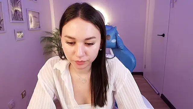 Snapshot of margeriTirell chatting on 05-01-26, 02:49 margeriTirell online show from 05-01-26, 02:49