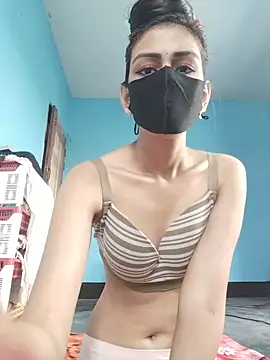 Snapshot of Tisha-01 chatting on 03-13-25, 03:11 Tisha-01 online show from 03-13-25, 03:11