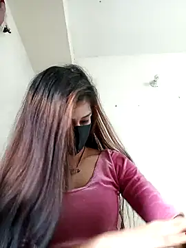 Snapshot of Tisha-01 chatting on 10-01-25, 03:01 Tisha-01 online show from 10-01-25, 03:01