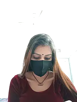 Snapshot of Tisha-01 chatting on 12-01-25, 06:29 Tisha-01 online show from 12-01-25, 06:29