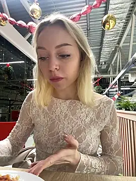 Snapshot of melissa_grr chatting on 01-10-26, 01:13 melissa grr online show from 01-10-26, 01:13