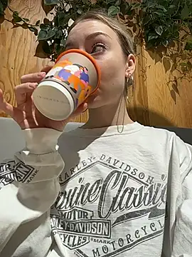 Snapshot of melissa_grr chatting on 02-27-26, 11:54 melissa grr online show from 02-27-26, 11:54