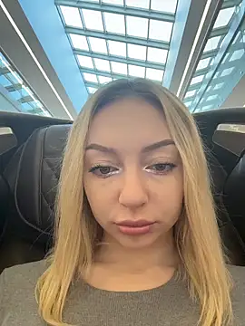 Snapshot of melissa_grr chatting on 03-11-26, 11:38 melissa grr online show from 03-11-26, 11:38