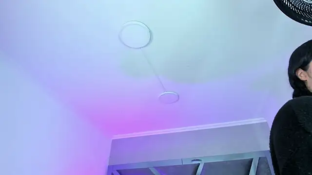 AmberiniHoffman online show from 10-22-25, 11:54