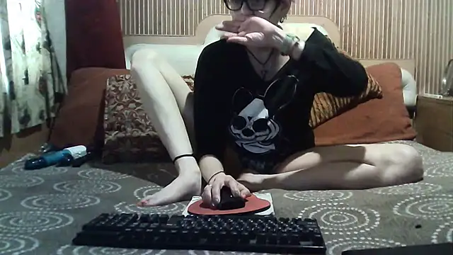 AlanaLaDream online show from 04-02-26, 12:14