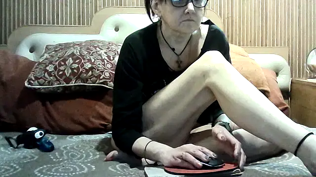 AlanaLaDream online show from 04-03-26, 01:20