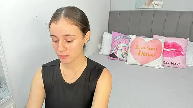 naughtyloverss online show from 04-23-26, 04:42