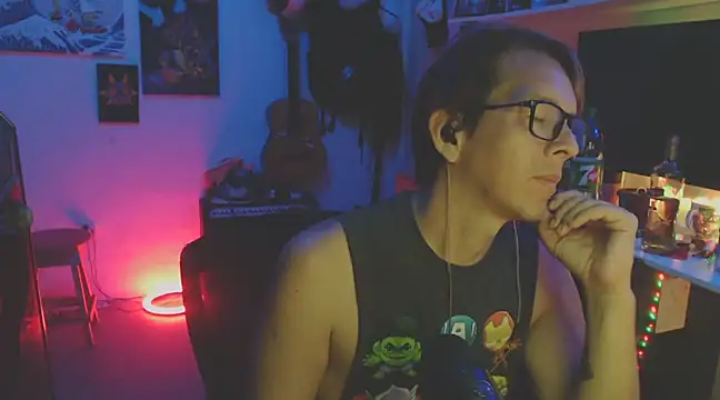 Snapshot of Pit_xxz chatting on 12-14-24, 06:13 Pit xxz online show from 12-14-24, 06:13