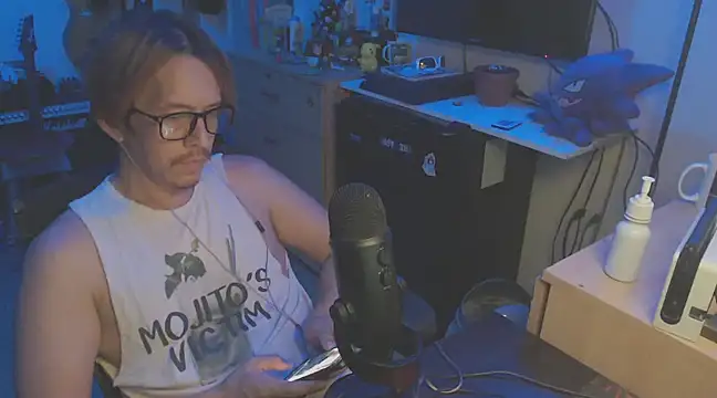 Snapshot of Pit_xxz chatting on 01-28-25, 01:50 Pit xxz online show from 01-28-25, 01:50