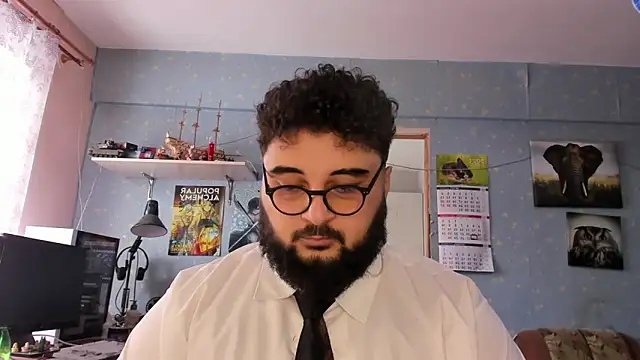 Snapshot of teddy_alan chatting on 02-15-25, 09:05 teddy alan online show from 02-15-25, 09:05