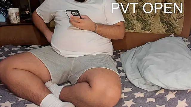 Snapshot of teddy_alan chatting on 02-22-25, 05:02 teddy alan online show from 02-22-25, 05:02