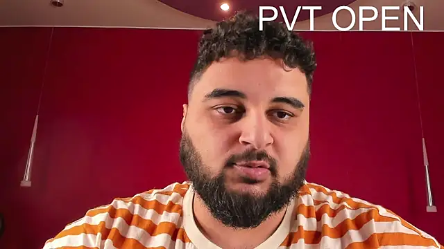 Snapshot of teddy_alan chatting on 03-12-25, 08:41 teddy alan online show from 03-12-25, 08:41