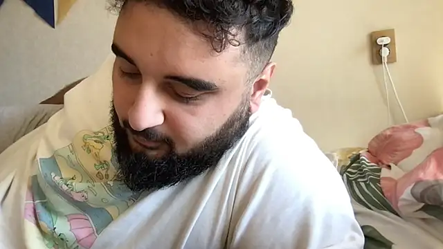 Snapshot of teddy_alan chatting on 09-11-25, 11:43 teddy alan online show from 09-11-25, 11:43