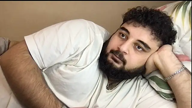 Snapshot of teddy_alan chatting on 10-27-25, 01:04 teddy alan online show from 10-27-25, 01:04