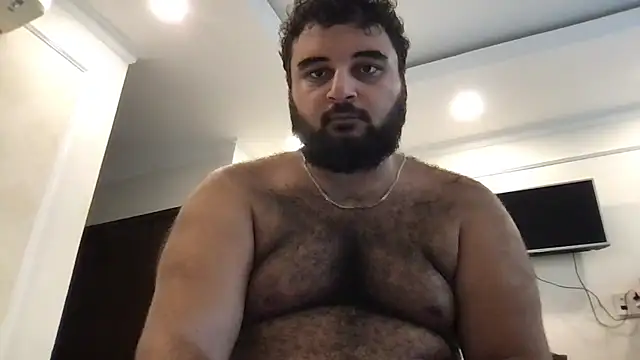 Snapshot of teddy_alan chatting on 05-18-26, 06:08 teddy alan online show from 05-18-26, 06:08