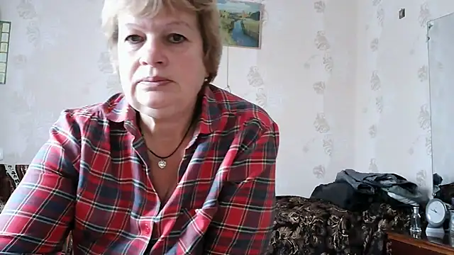 Snapshot of Ettie_Tonia chatting on 10-30-25, 08:49 Ettie Tonia online show from 10-30-25, 08:49