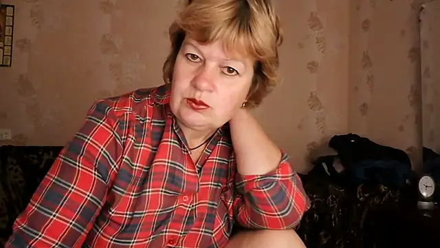 Snapshot of Ettie_Tonia chatting on 11-24-25, 08:14 Ettie Tonia online show from 11-24-25, 08:14