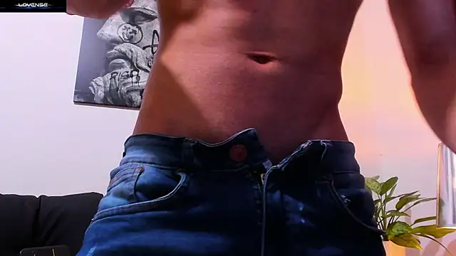 CruzVega online show from 10-31-25, 08:32