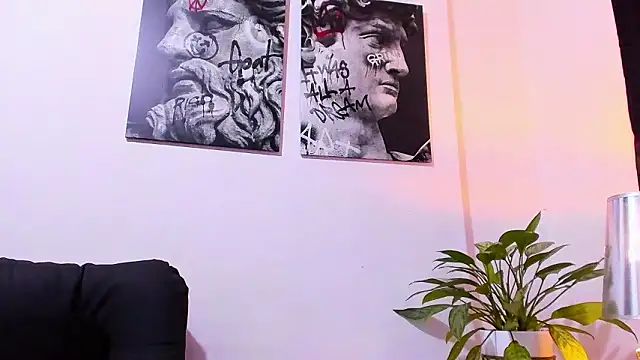 Snapshot of CruzVega chatting on 02-18-26, 09:11 CruzVega online show from 02-18-26, 09:11