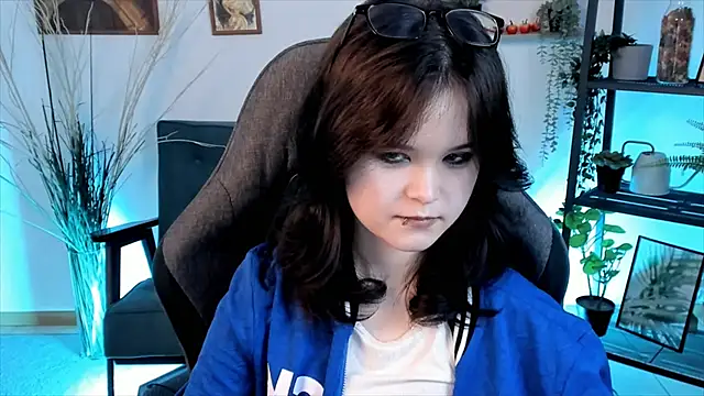 Elainebeness online show from 03-05-25, 03:51