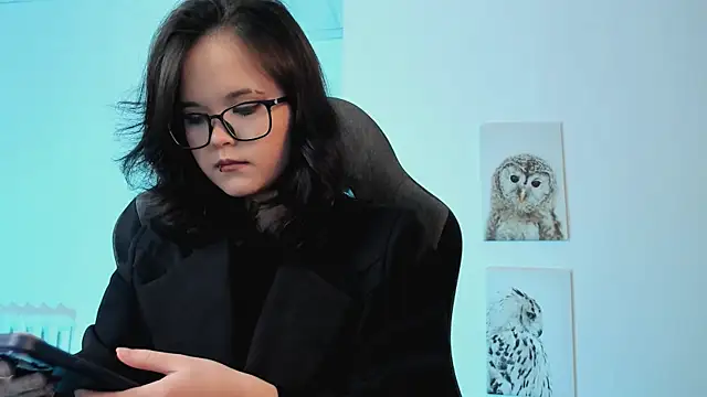 Elainebeness online show from 03-13-25, 10:54