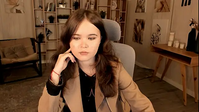 Elainebeness online show from 09-23-25, 07:39