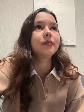 PoppyRobinson online show from 12-16-24, 09:14