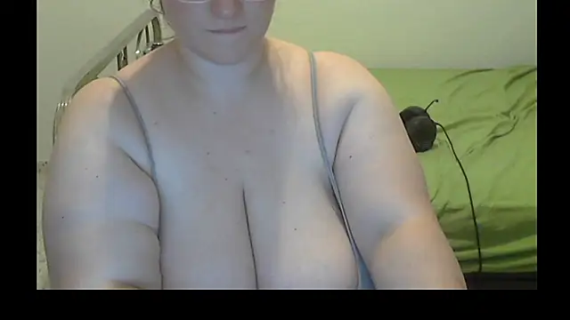 Maebi online show from 07-16-26, 08:37