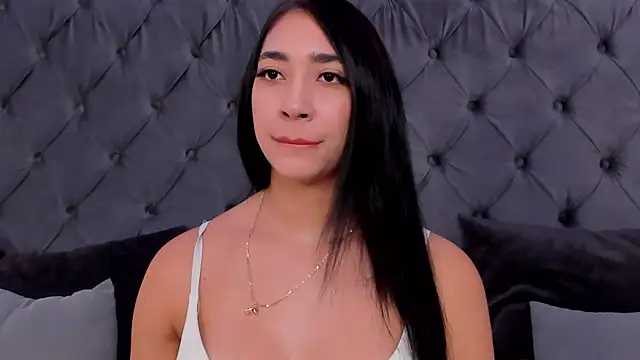 Snapshot of julieta_jewel chatting on 03-02-25, 02:21 julieta jewel online show from 03-02-25, 02:21