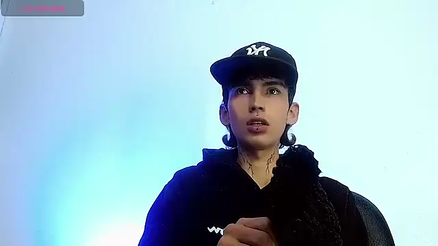 ttimy x boy online show from 11-18-25, 03:56