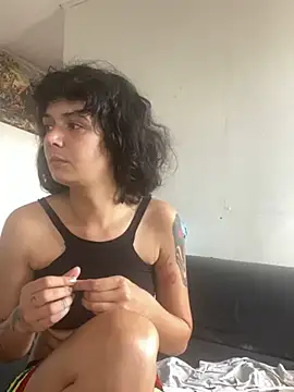 Snapshot of magalunabb chatting on 01-07-25, 06:24 magalunabb online show from 01-07-25, 06:24