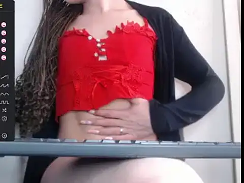 Snapshot of lorenitha_20 chatting on 12-18-24, 02:49 lorenitha 20 online show from 12-18-24, 02:49
